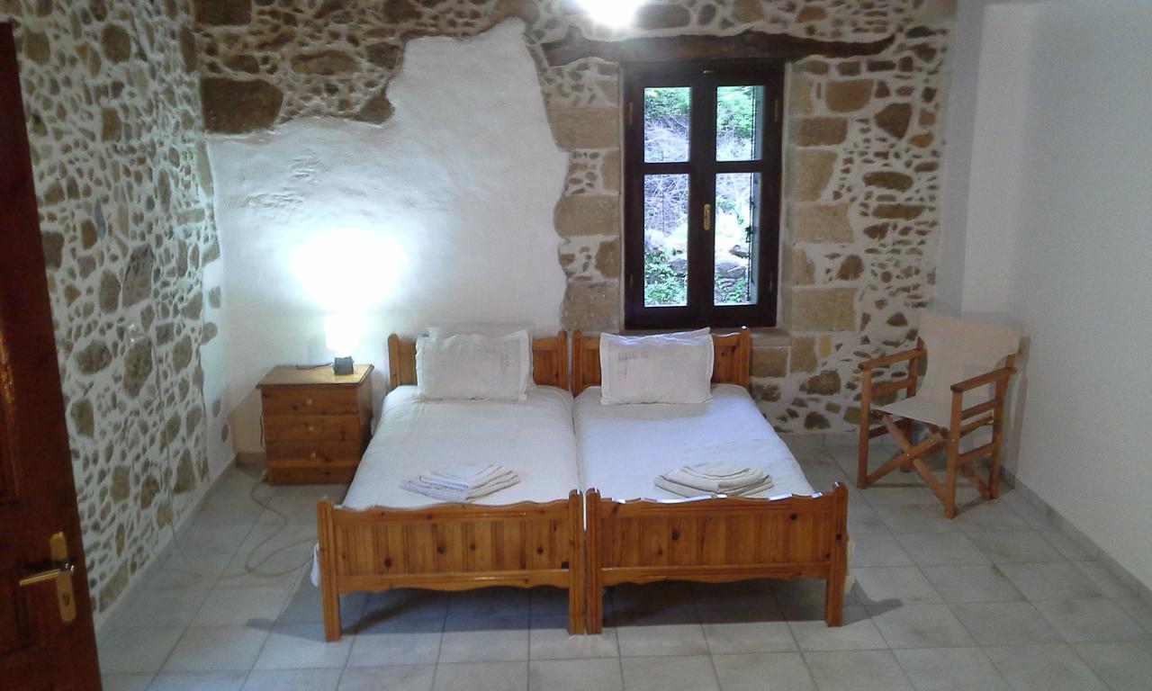 Traditional House Koukounara Kissamos Exterior photo